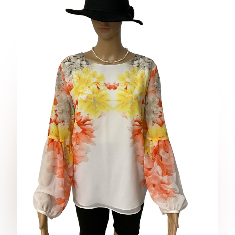 Calvin Klein Women Multi Colored  Flower Pattern Top with long Sleevex. Size (L)